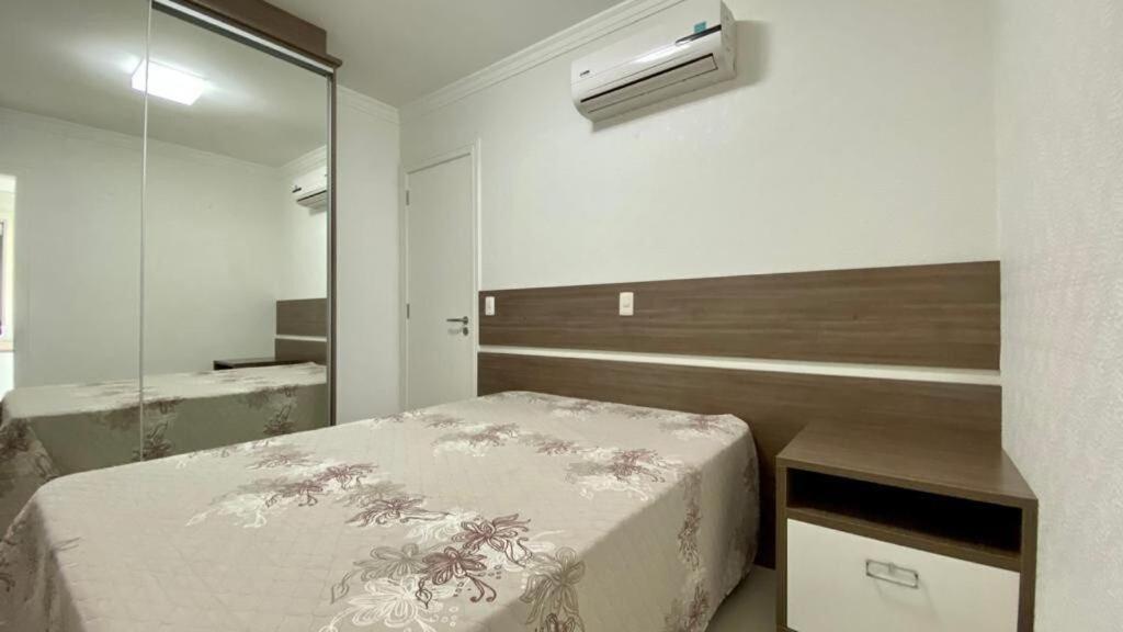 Solar Das Ilhas - Aconchegante Apartamento Na Linda Praia De 4 Ilhas Bombinhas Exterior foto