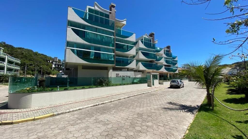 Solar Das Ilhas - Aconchegante Apartamento Na Linda Praia De 4 Ilhas Bombinhas Exterior foto